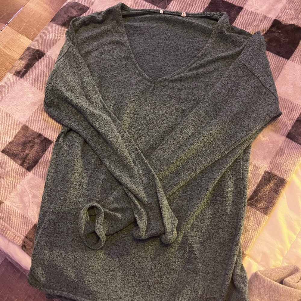 VERY soft long sleeve shirt!